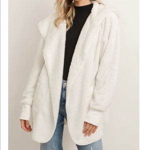 SUPER SOFT PLUSH SWEATER!